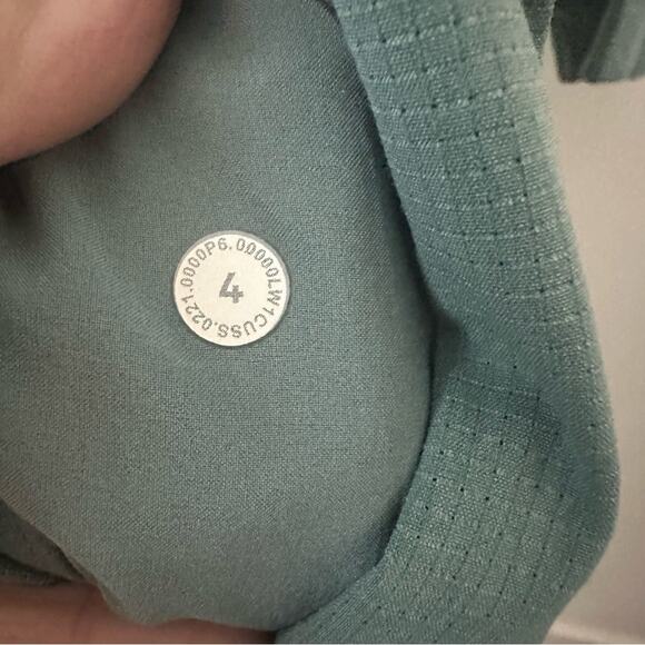 Lululemon Ventlight Zippered Jumpsuit Tidewater Teal Size 4 EUC - Picture 11 of 12